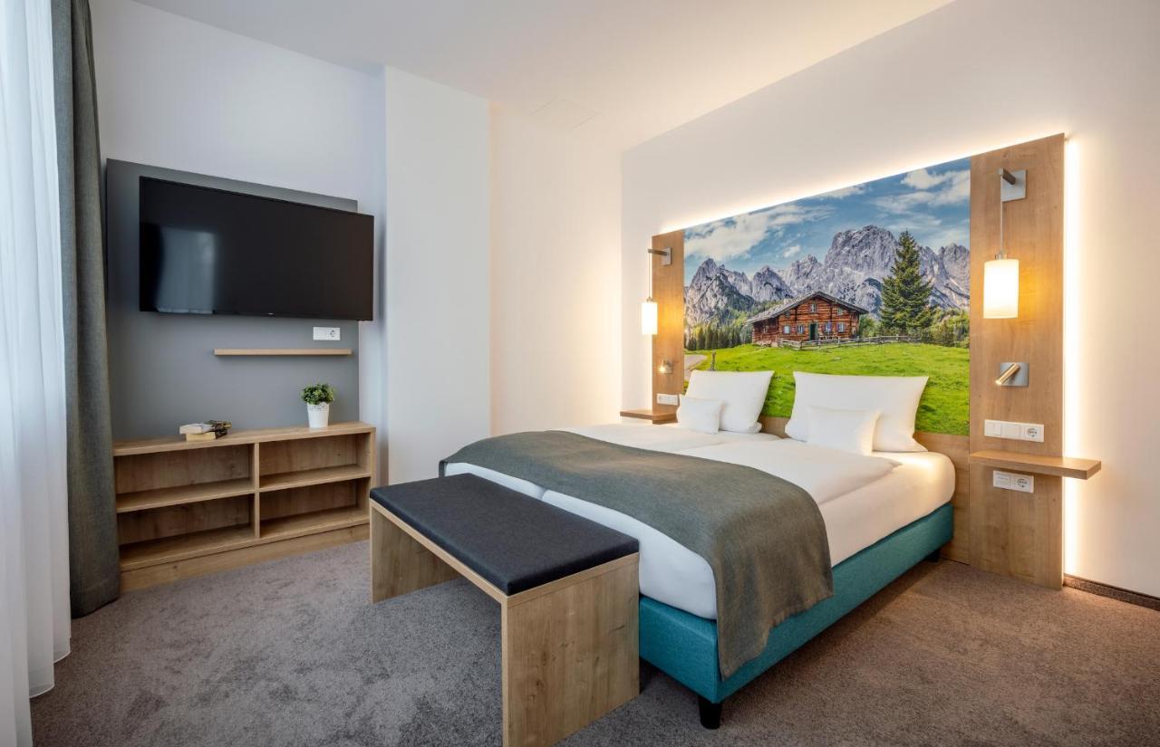 Hotel Avalon